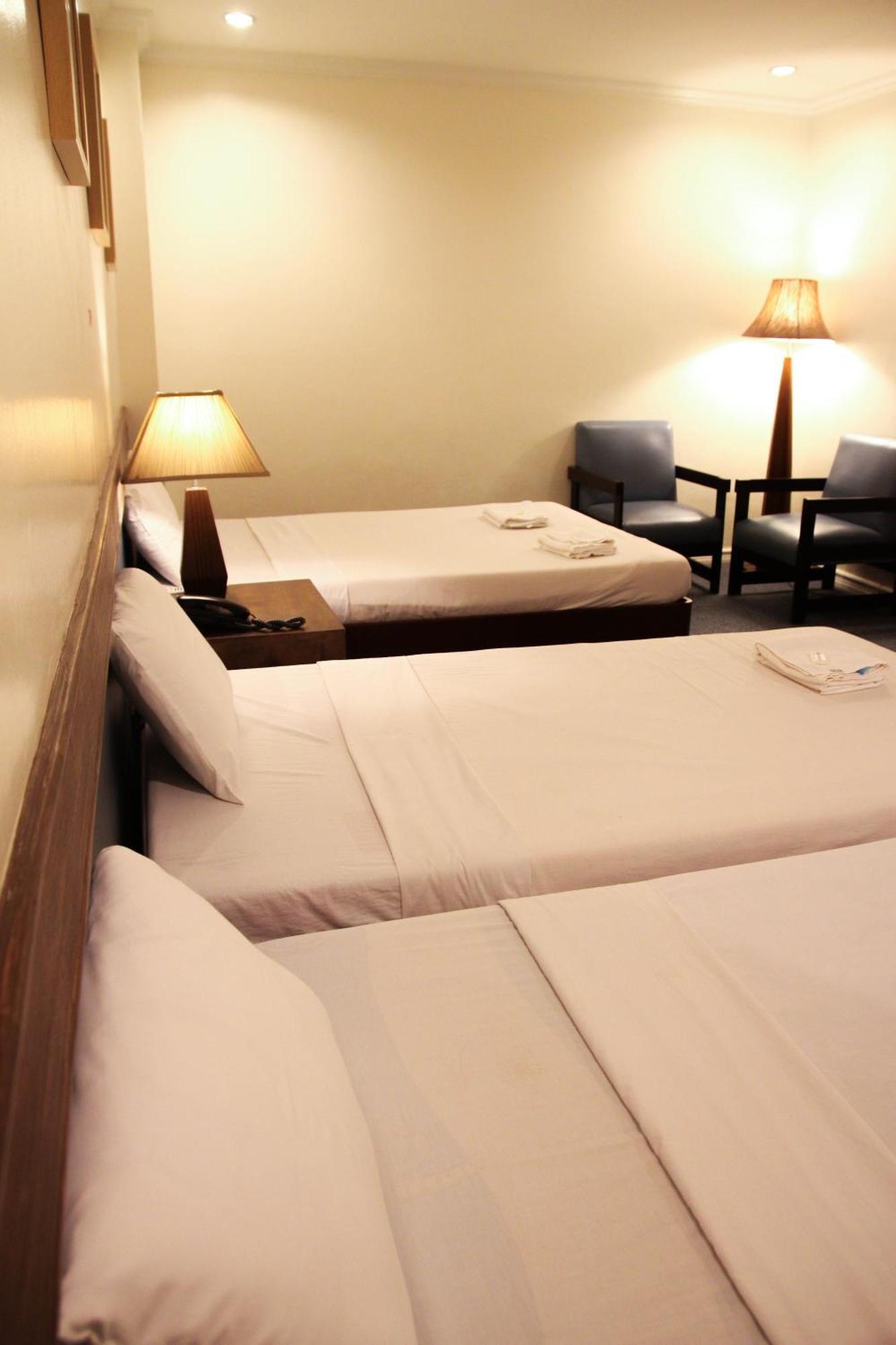 De Luxe Hotel Cagayan de Oro Esterno foto
